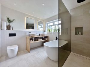 Photo 21- click for photo gallery